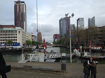 Eindrücke aus Rotterdam, von der außergewöhnlichen Architektur bis zum "Kings Day", dem Geburtstag des Königs, der mit einem öffentlichen Feiertag begangen wurde