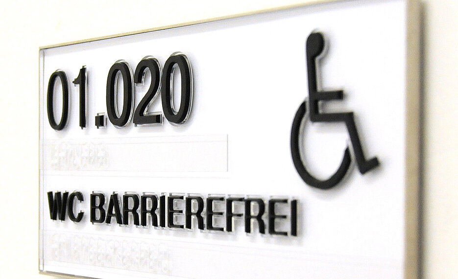 In Sachen Barrierefreiheit ist die Uni ständig um weitere Verbesserungen bemüht.