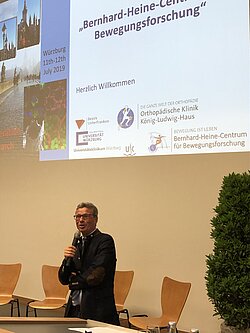 Bayerischer Staatsminister für Wissenschaft und Kunst Bernd Sibler