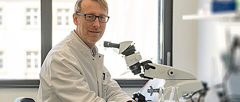 Der Biomediziner und Experte für Blutplättchen, Professor Markus Bender.
