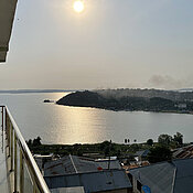 Blick auf den Victoriasee an dessen Ufer Mwanza liegt.