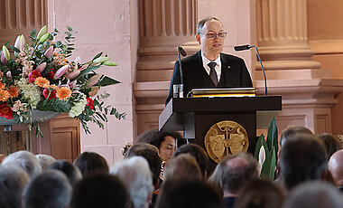 Die Festrede hielt Professor Andreas Paulus von der Georg-August-Universität Göttingen. Die Festrede hielt Professor Andreas Paulus von der Georg-August-Universität Göttingen.