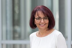 Dr. Sigrid Müller-Deubert